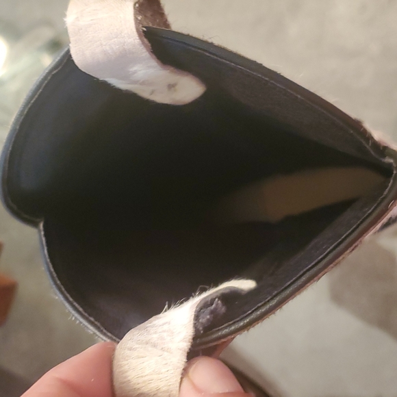 Cow Town 1987 Cow hide Hair On Boots 1.5 inch heel.  12" shaft height. - Picture 7 of 9